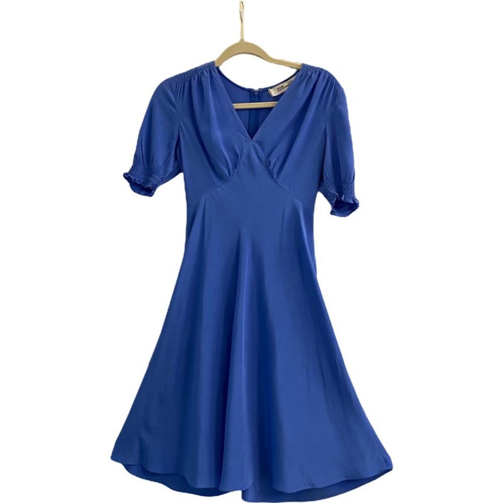 NWOT blue DVF dress